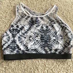 Victoria secret the player, m, low support, tie dyed sports bra